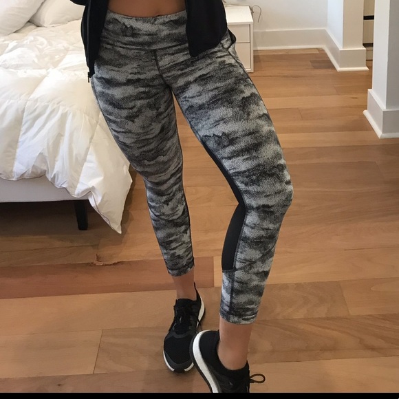 lululemon athletica Pants - Lululemon leggings